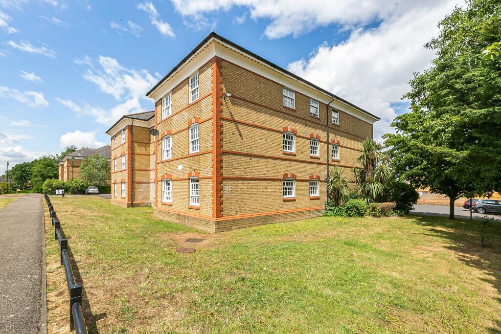 Main image of property: Sydenham Avenue, London, N21