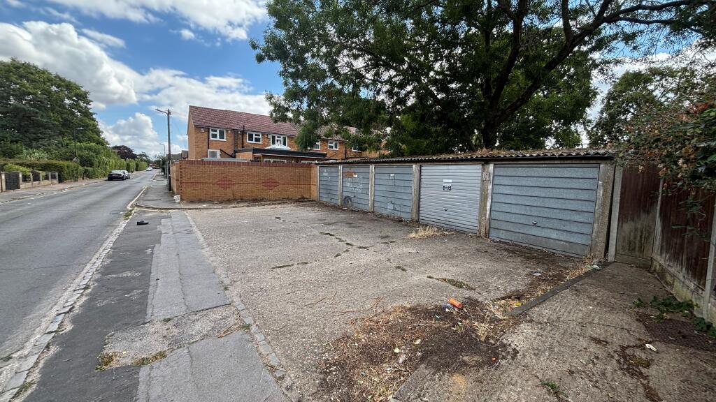 Garage Compound at Garrard Road, Berkshire, SL2 2QN - View 5