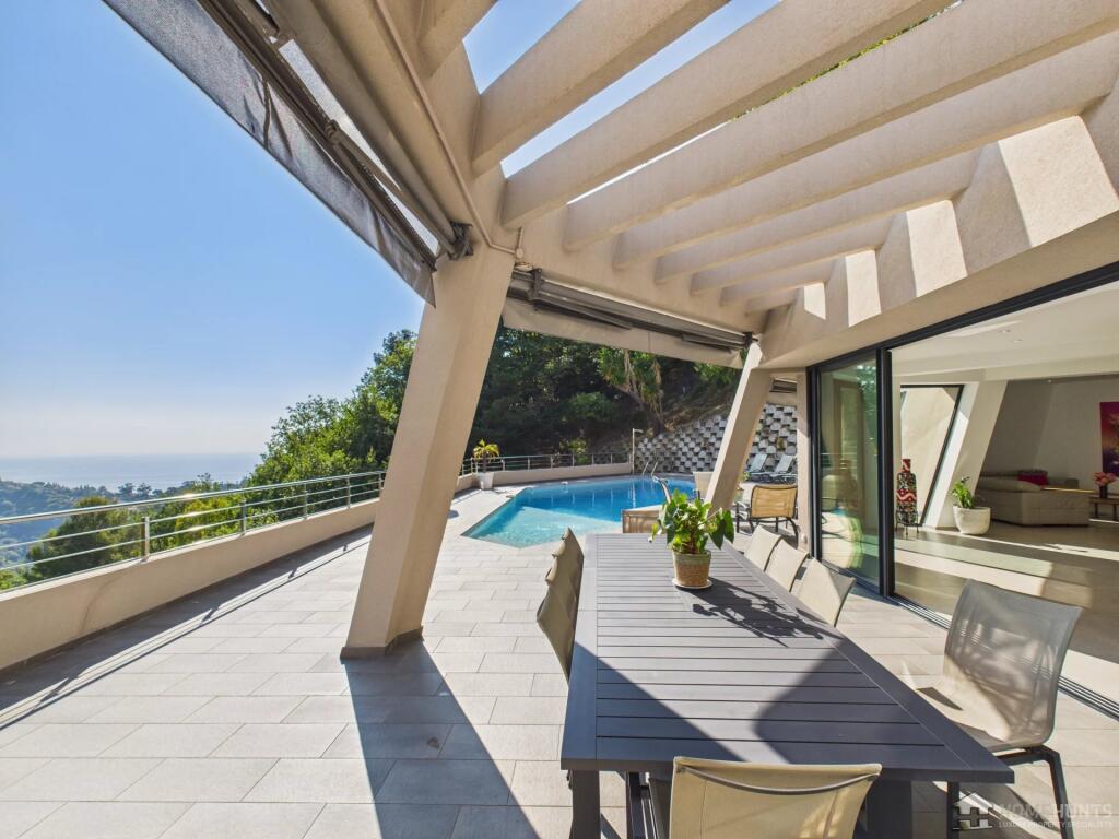 Main image of property: Provence-Alps-Cote d`Azur, Alpes-Maritimes, Menton