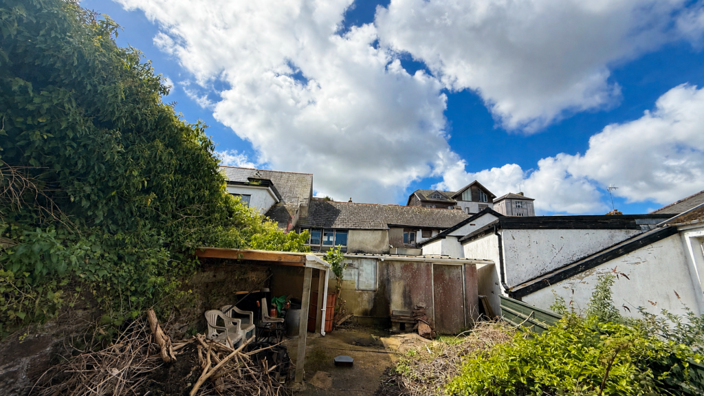 Main image of property: 30 Well Street, Paignton, Devon TQ3 3AW