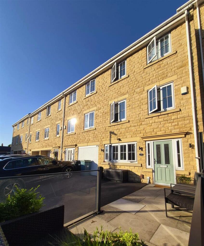 Main image of property: Brunswick Place, Heckmondwike