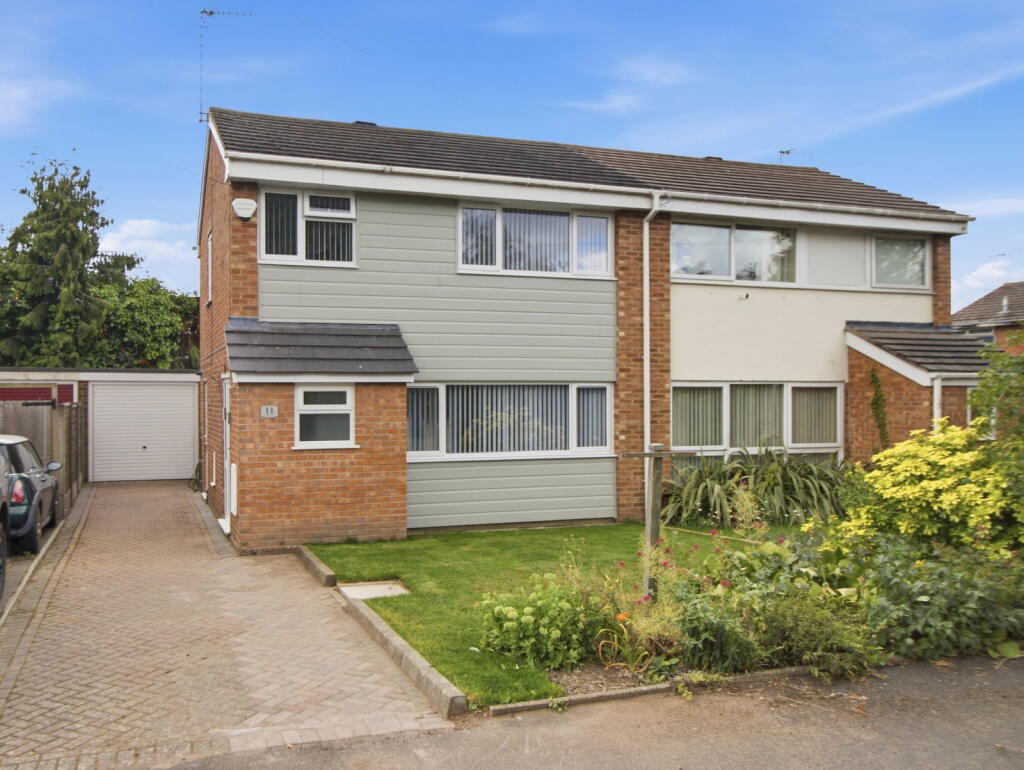 Main image of property: Riverside Close, Upton-upon-Severn, Worcester, Worcestershire, WR8 0JN
