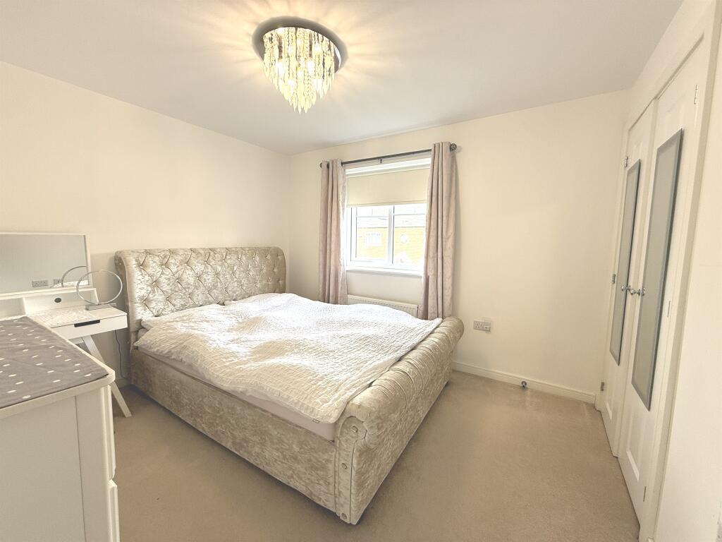 House in Middlesbrough, Hemlington - View 5
