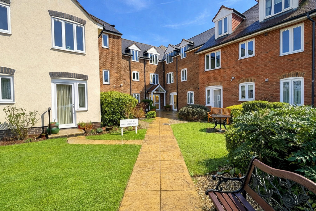 Main image of property: Mallard Court, West Mills, Newbury, RG14 5HL