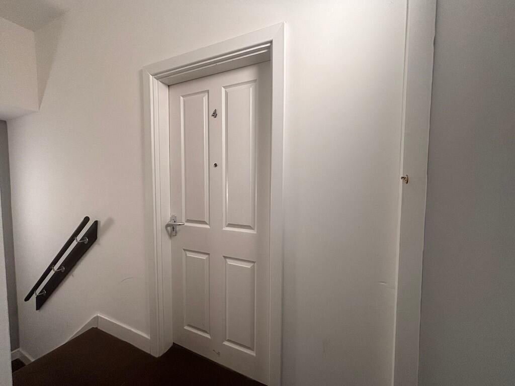 Apartment in Bradford, West Yorkshire - View 3
