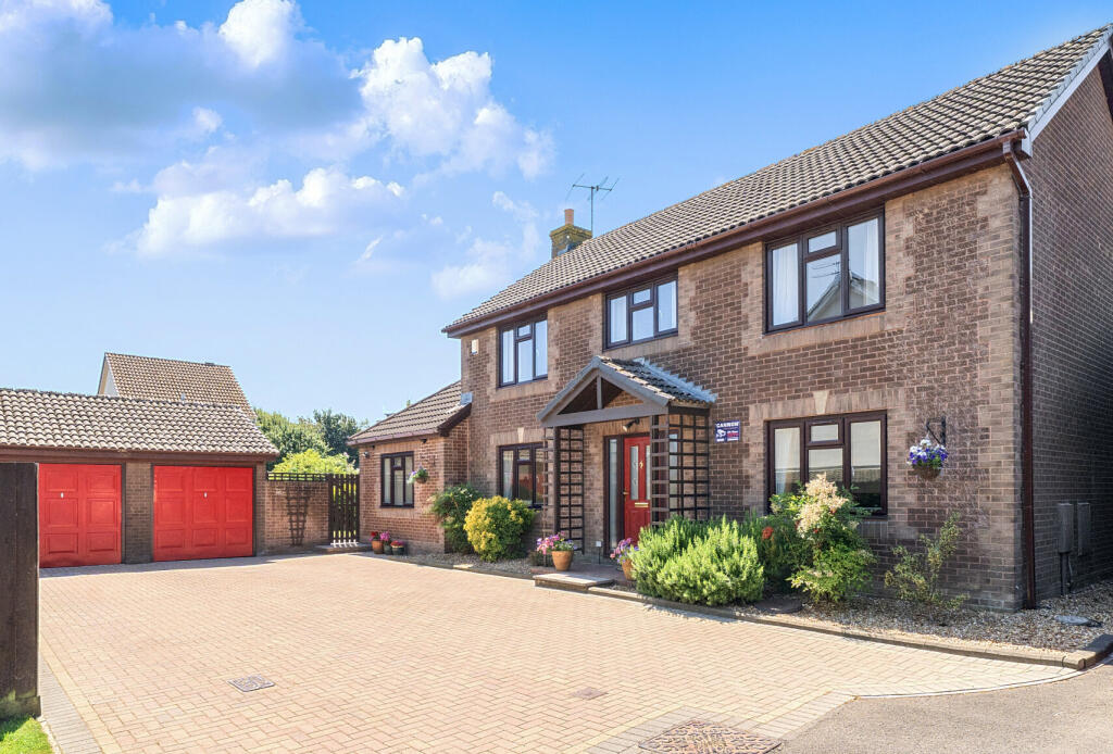Main image of property: Amberley Way, Wickwar, Wotton-under-Edge, Gloucestershire, GL12