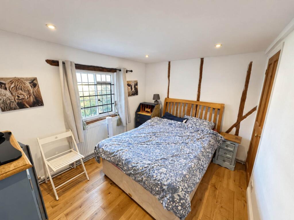 House in Oxford - More