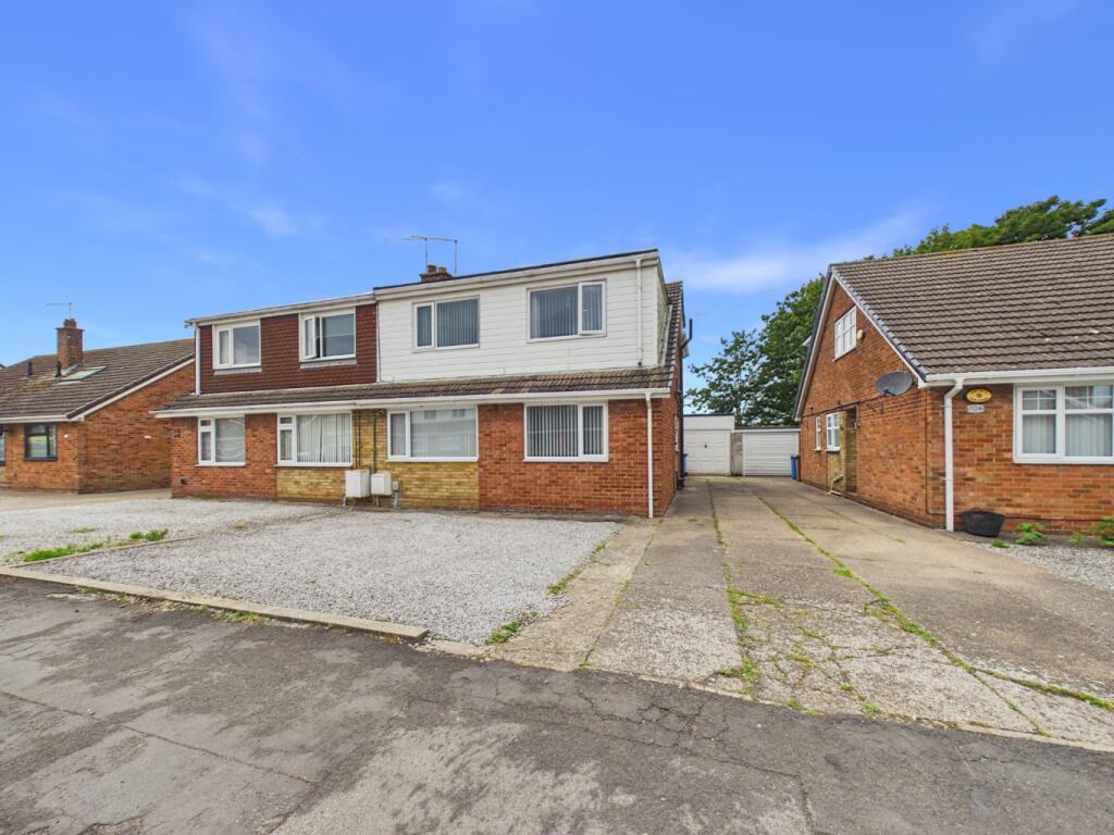 Main image of property: Plumtree Road, Thorngumbald, Hull, HU12 9QQ