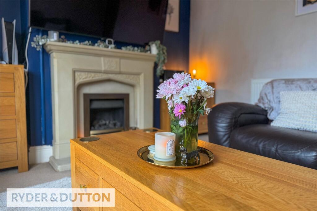 House in Oldham, Greater Manchester - View 3