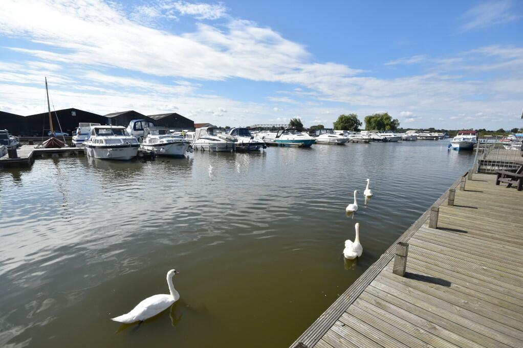 Potter Heigham photo 3