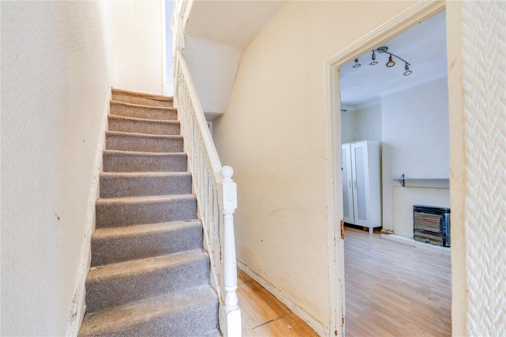 Ruby Street,Adamsdown,Cardiff,CF24 1LP - View 4