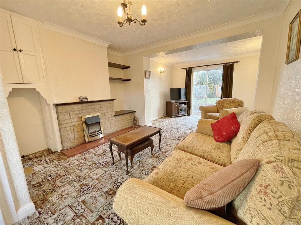 South Duffield Road, Osgodby, Selby photo 3