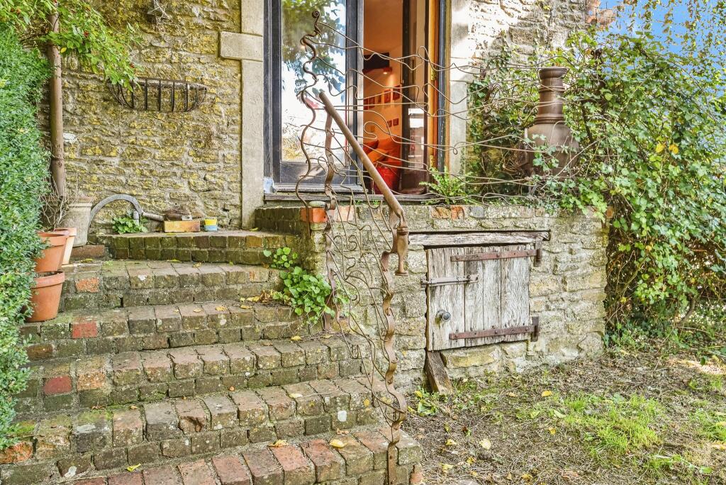 Additional image 23 of Lanes End Hill, Rodden, Frome
