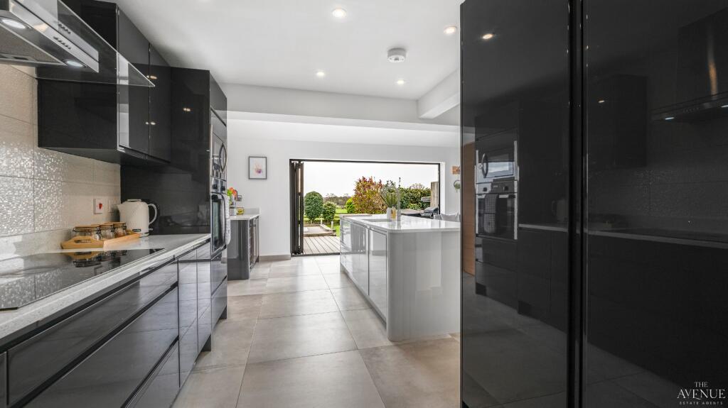 Additional image 12 of Gainsborough Drive, Tamworth, Staffordshire