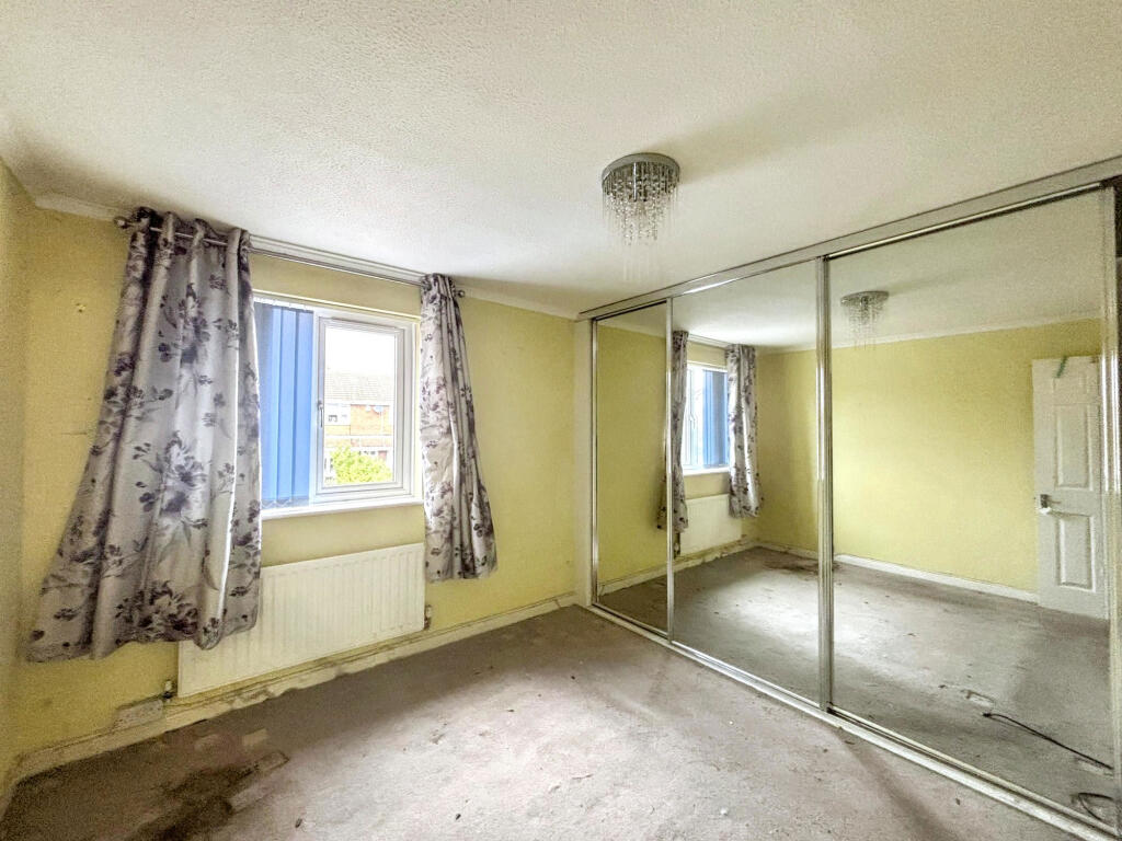 House in North Tyneside, Meadow Well - More