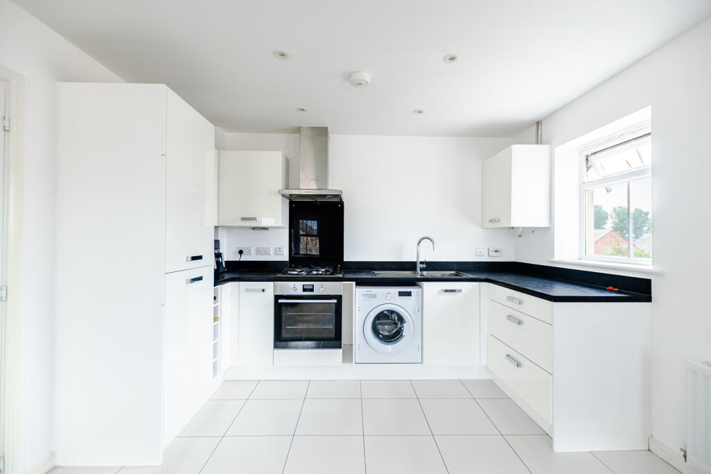 Apartment in York - View 5