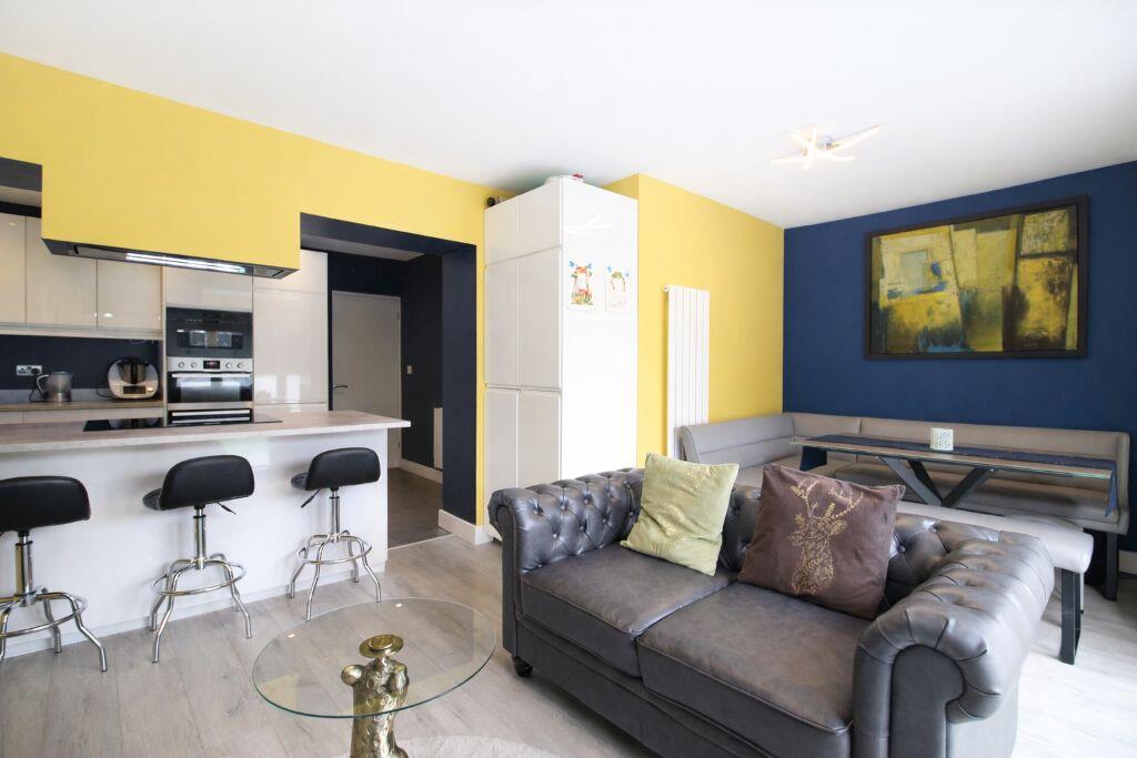 House in Cardiff, Llantwit Fardre - View 3