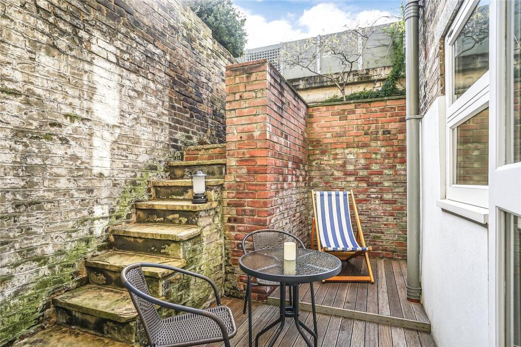 Property photo 8