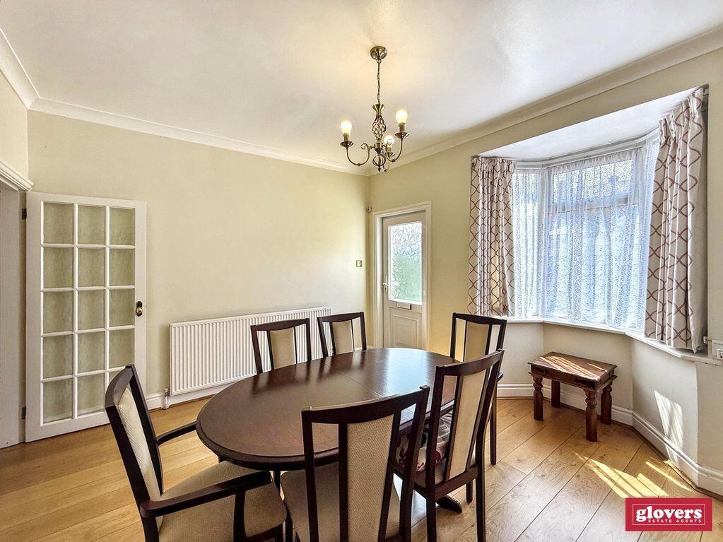 Springfield Drive, High Street, Kings Heath, Birmingham, B14 7BQ photo 4