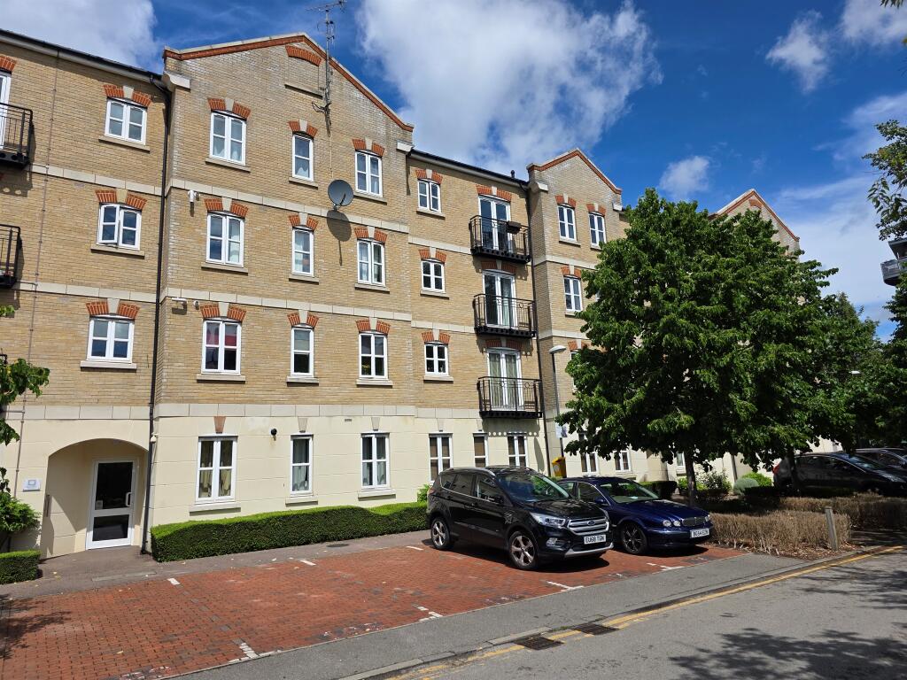 Main image of property: Coxhill Way, Aylesbury