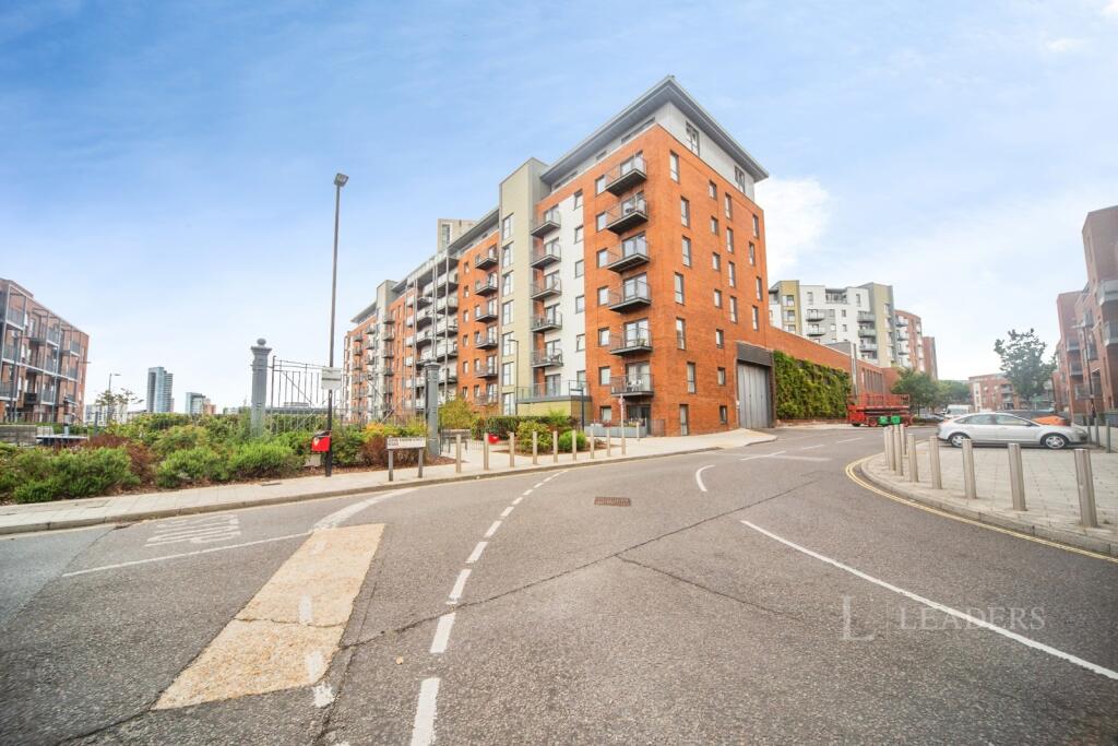 Main image of property: Denyer Walk, Southampton, SO19