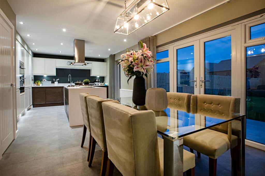 House in North Tyneside, Benton - More