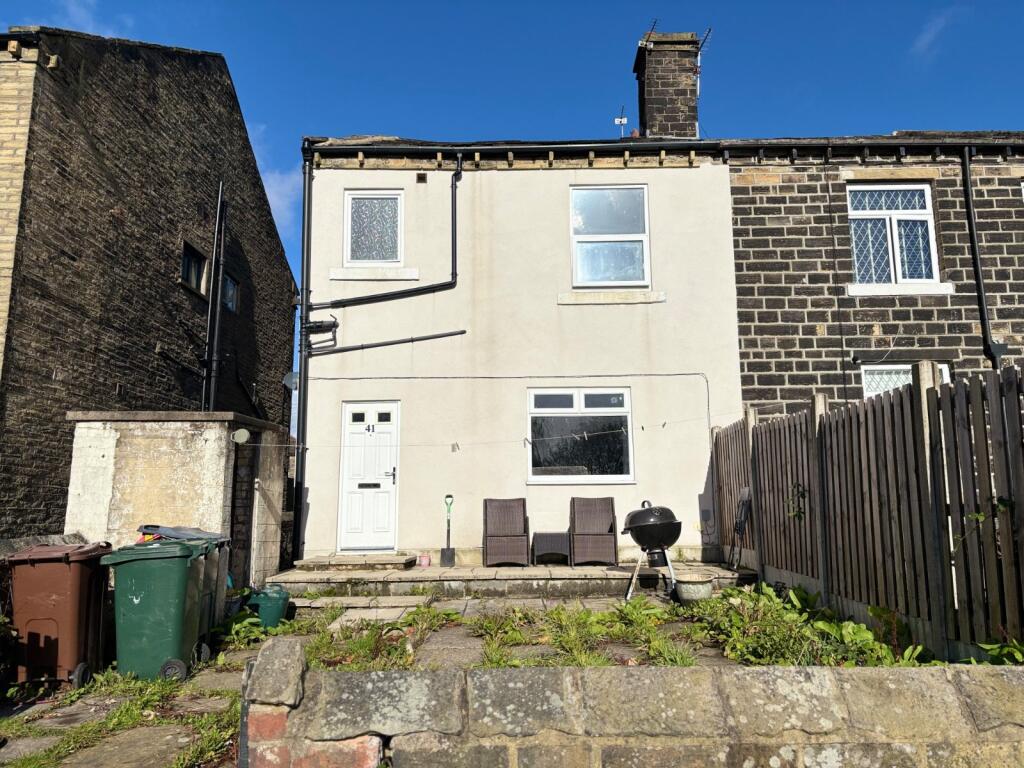 1-bed terraced on Harbour Road, Wibsey, Bradford, BD6, £110,000