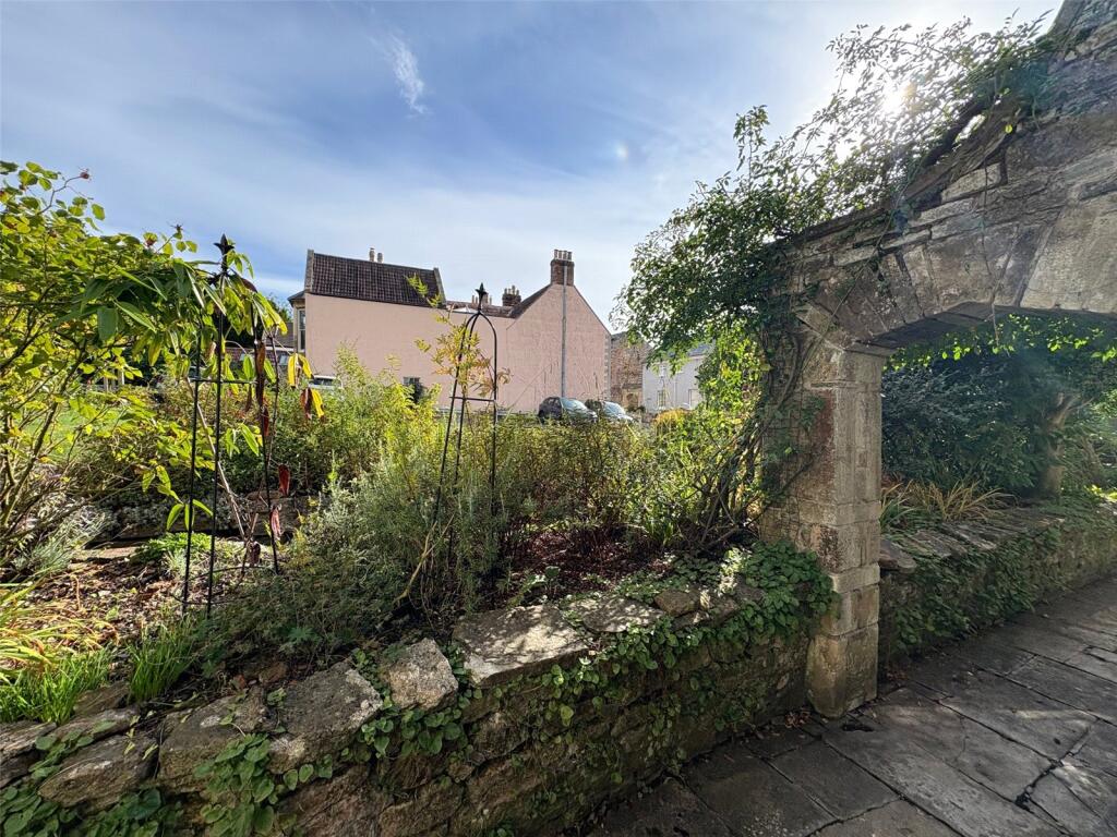 Additional image 24 of The Presbytery, Chamberlain Street, Wells