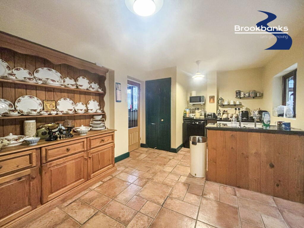 House in Dartford, Sutton-at-Hone and Hawley - View 2