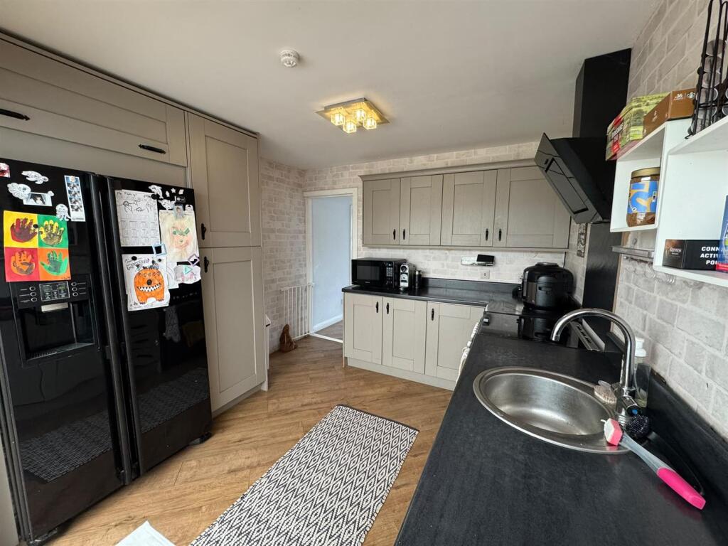 Lindsell Road, Altrincham photo 5
