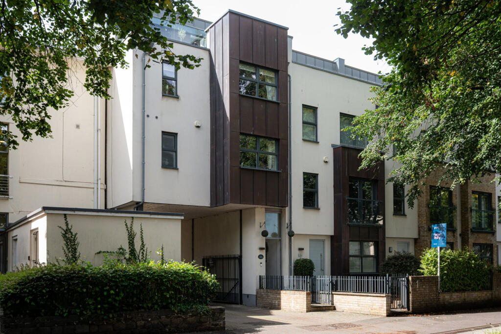 Main image of property: Conway Road,Cardiff,CF11 9NT