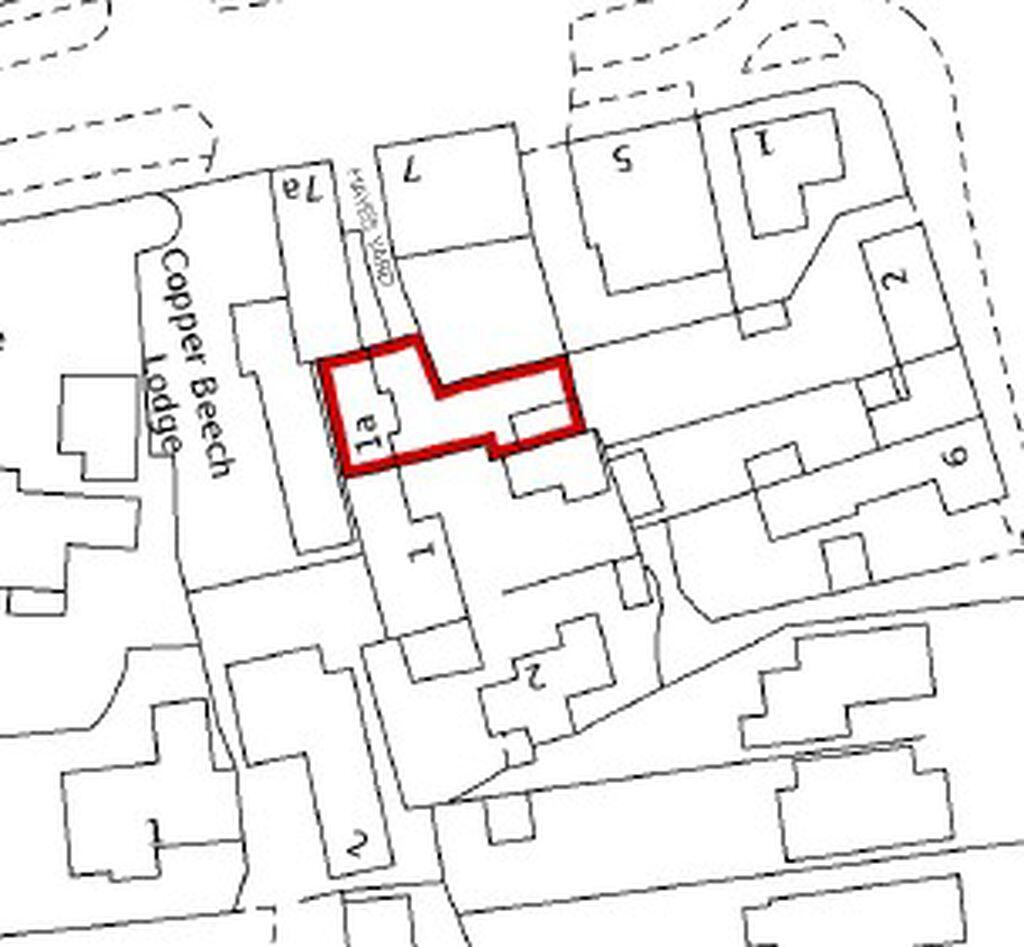 House in Lincoln - View 2