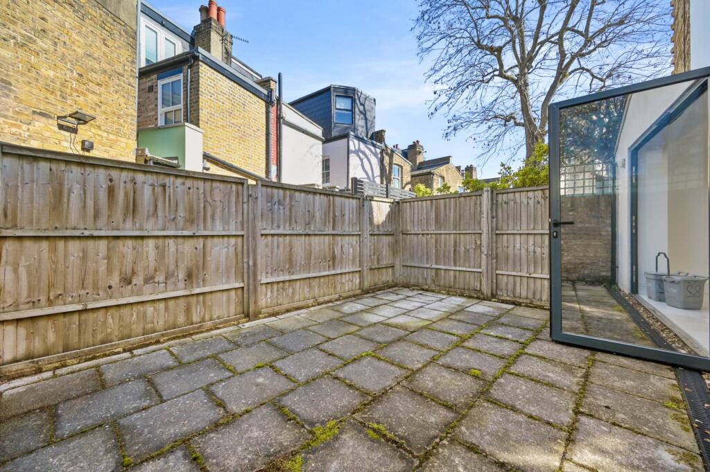 Property photo 8
