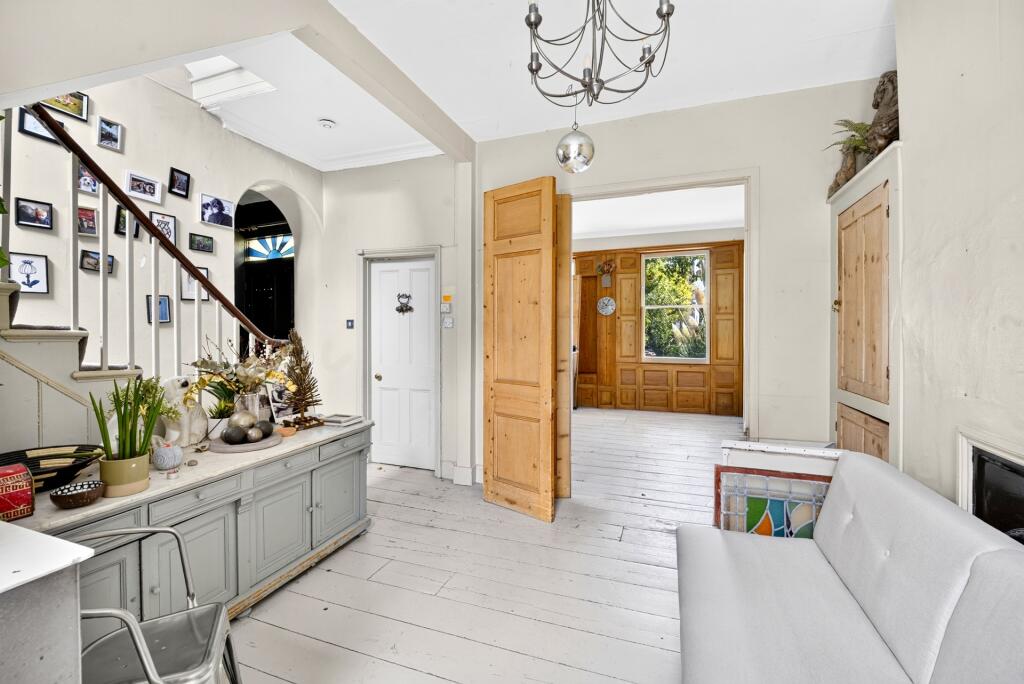 Main image of property: Eleanor Road, London, E8