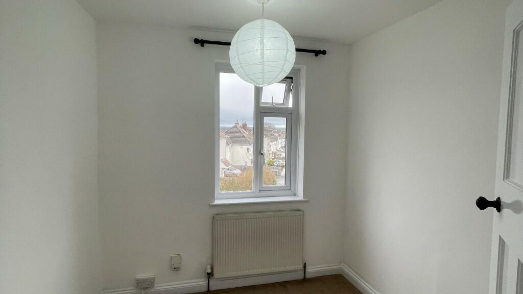 1 bedroom house share for rent