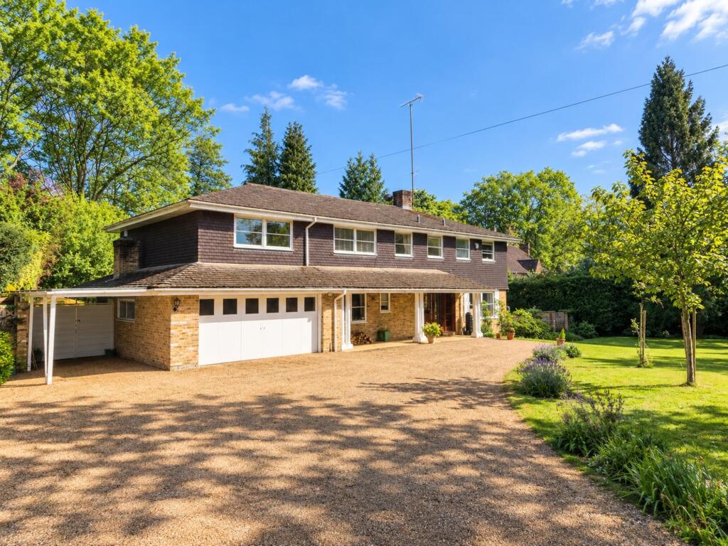Main image of property: Templewood Lane, Farnham Common, SL2