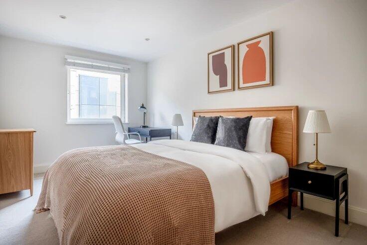 Apartment in London - View 3