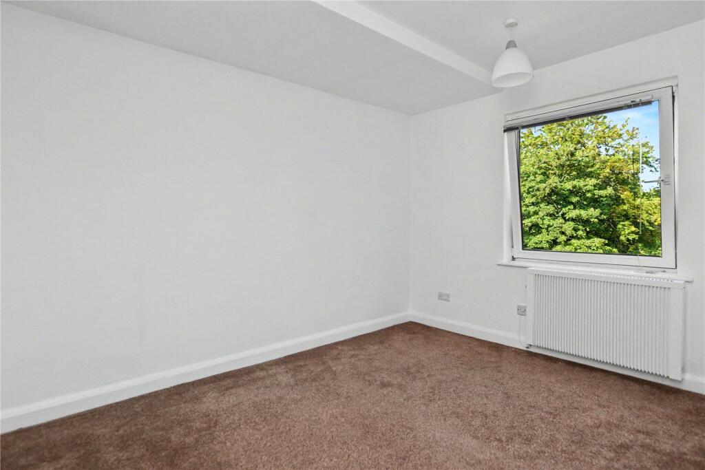 Apartment in Leeds, Park Villas, Roundhay - More