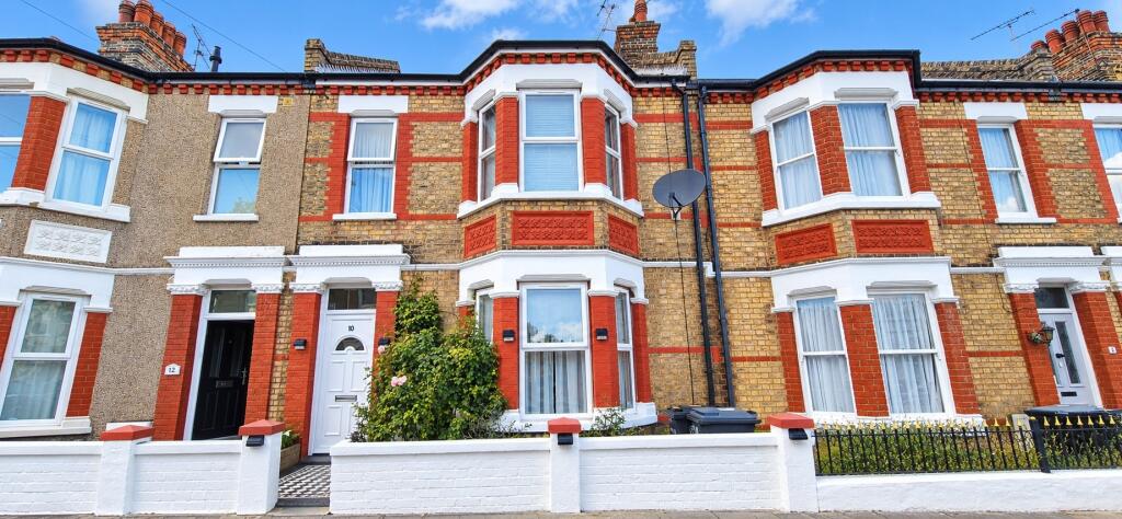 Main image of property: Cumberland Avenue, Gravesend, Kent, DA12