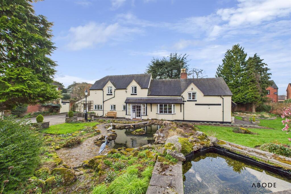 4-bed house on Church Road, Rolleston-On-Dove, £700,000