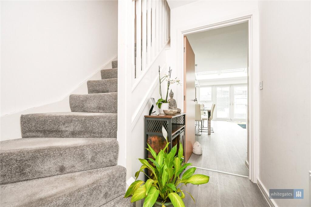 House in Knowsley, Liverpool City Region - View 2