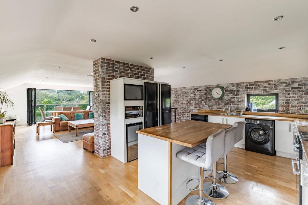 House in Norwich - View 3
