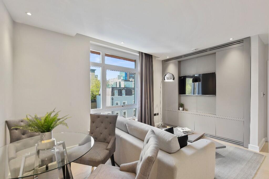 2 bedroom semi-detached house for rent