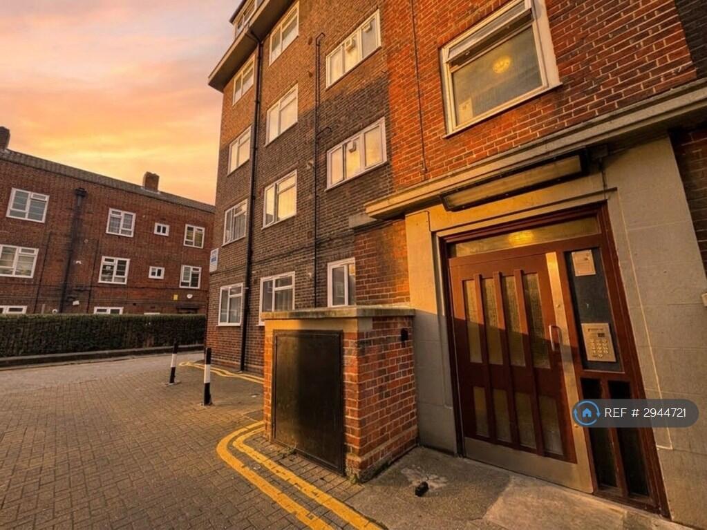 Main image of property: Globe Road, London, E2