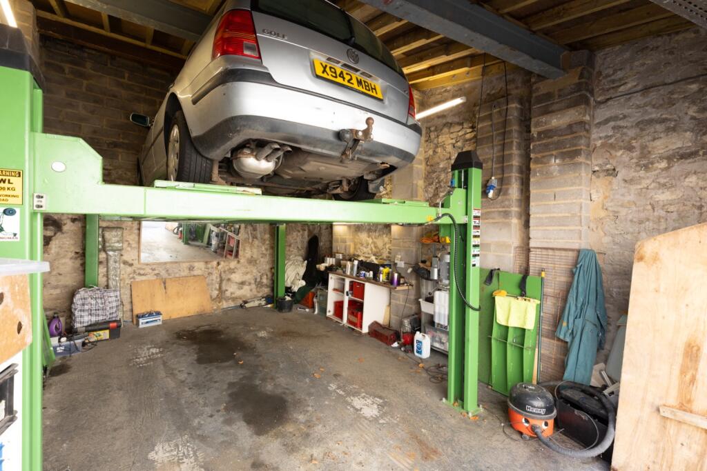 Additional image 32 of Leg Square, Shepton Mallet