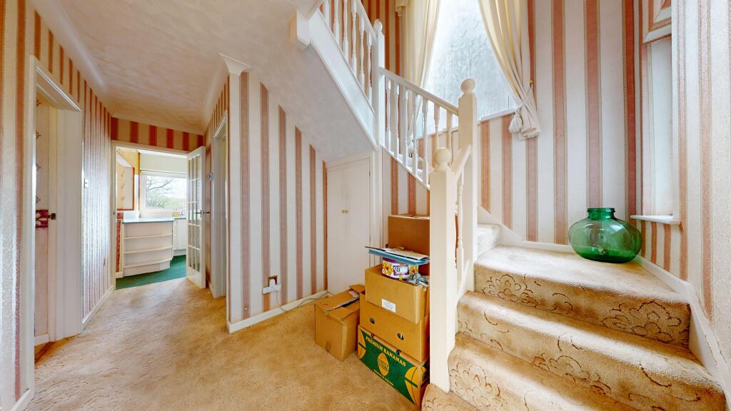 Heol Llanishen Fach, Rhiwbina, Cardiff photo 4