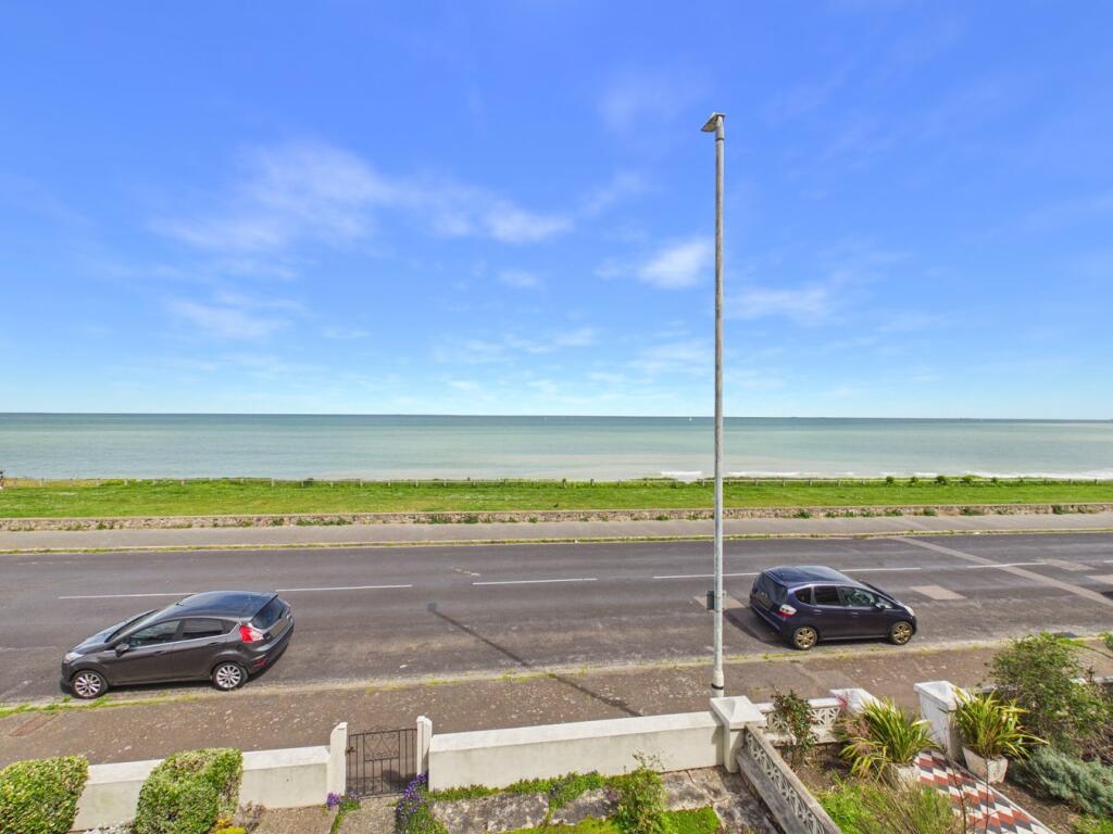 Main image of property: Royal Esplanade, Margate, CT9