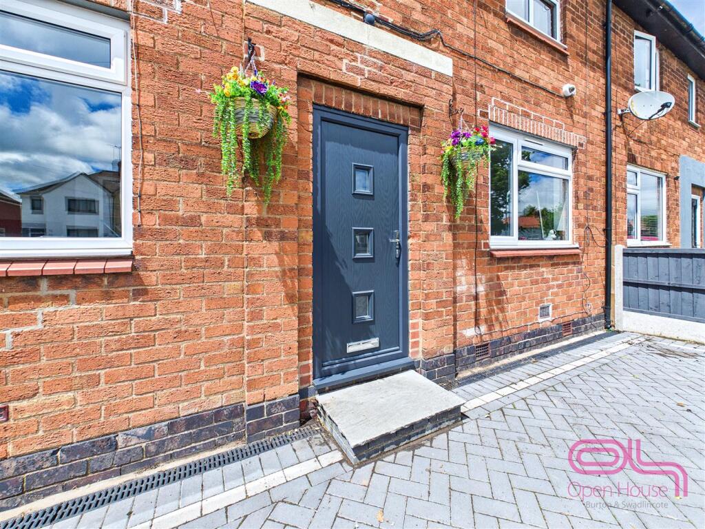 Somerset Road, Burton-On-Trent photo 4