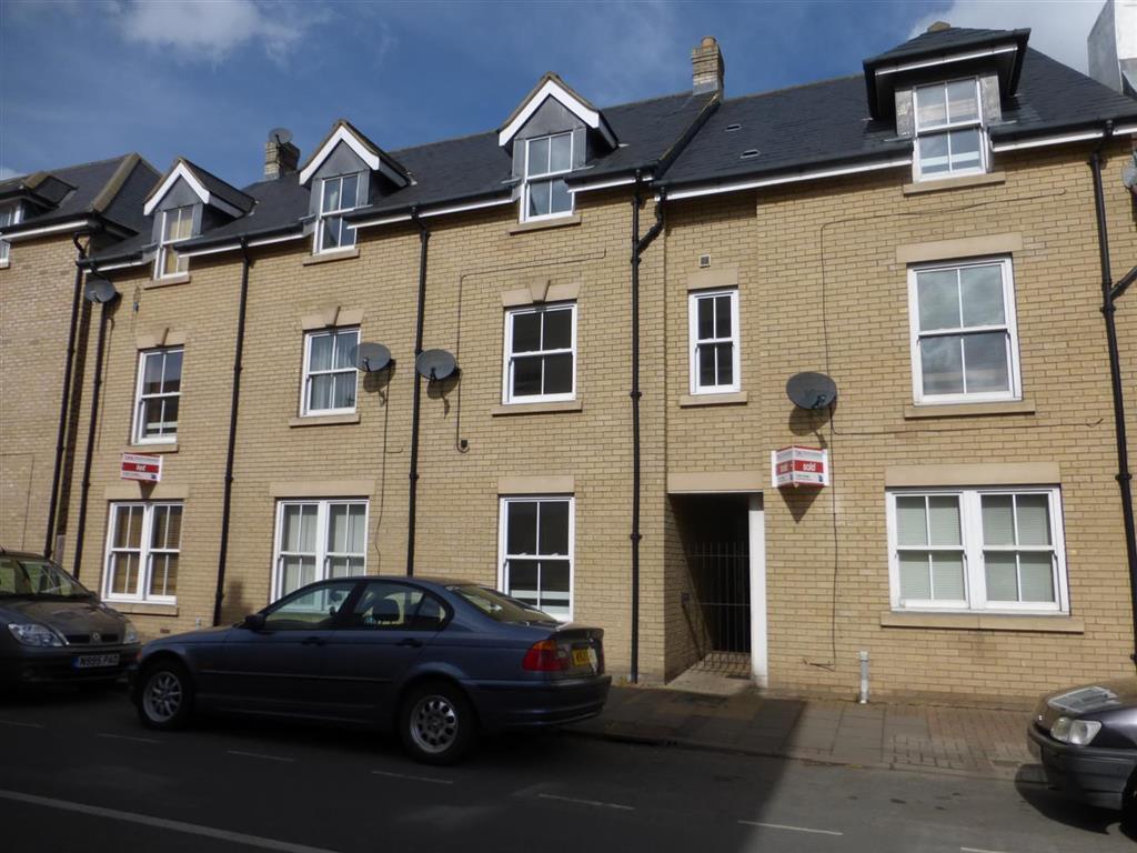 Main image of property: Palmer Close