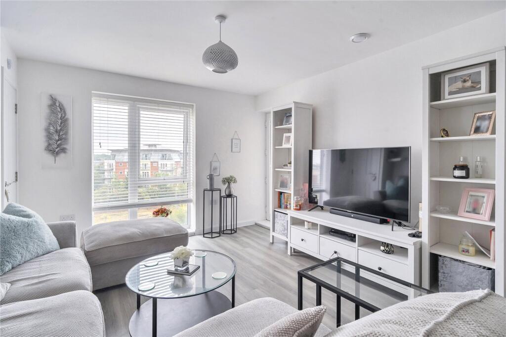 Apartment in Basingstoke and Deane, Basingstoke - View 2